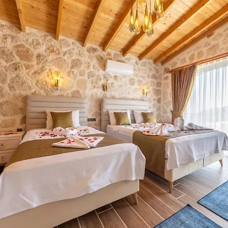 Hotel Kapali Ve Acik Havuzlu, Saunali Muhtesem Sarıbelen